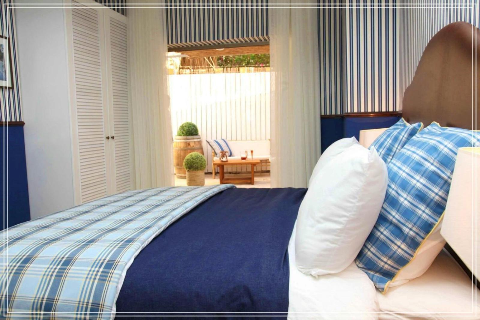 Bugrashov Beach 88 Hotel And Spa Тел Авив Екстериор снимка
